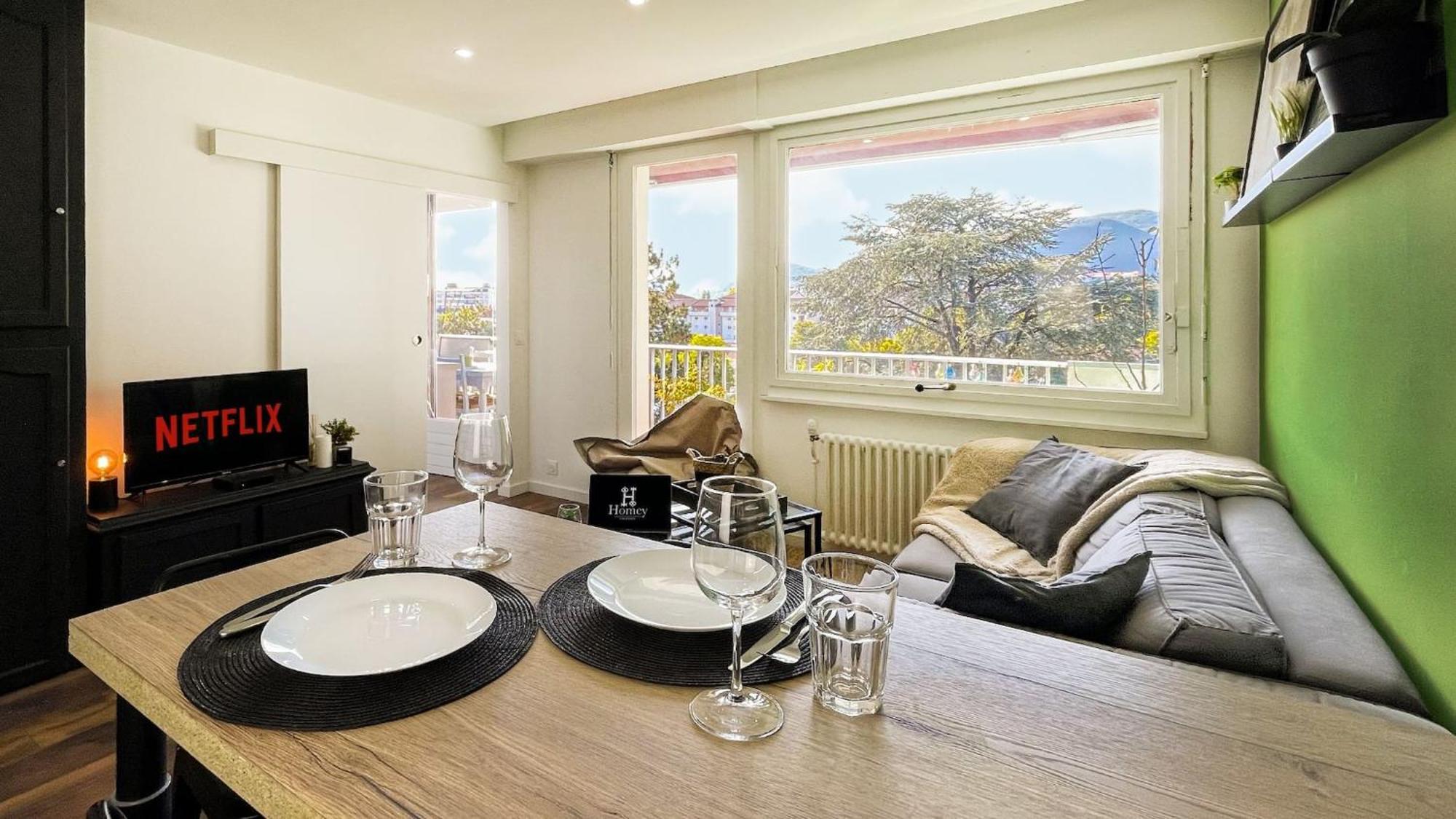 Homey The Nest - New / Balcon Prive / Free Parking Annemasse Eksteriør bilde